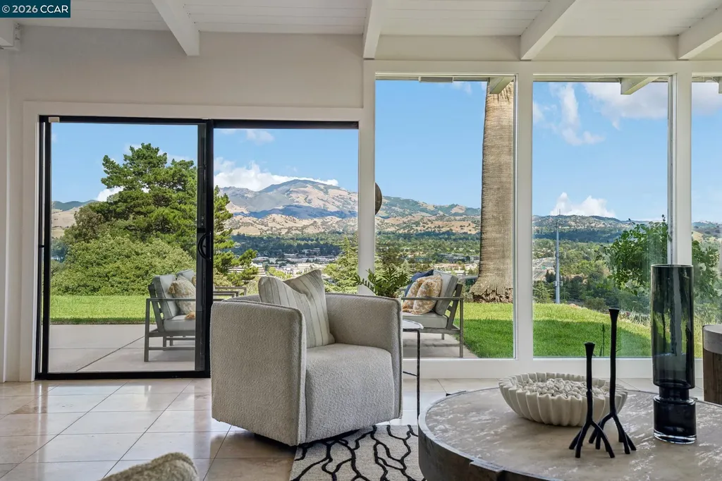 101 Hillcroft Way Walnut Creek CA 94597