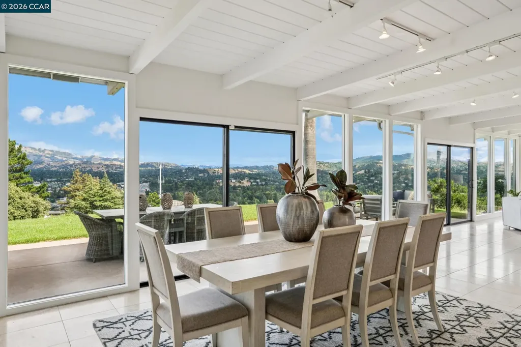 101 Hillcroft Way Walnut Creek CA 94597