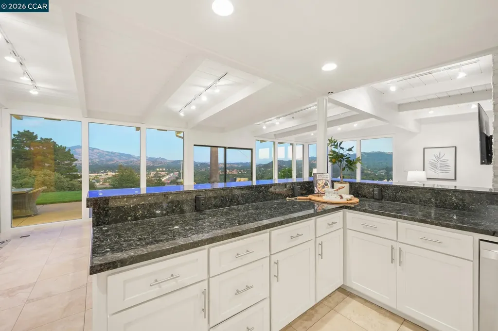 101 Hillcroft Way Walnut Creek CA 94597