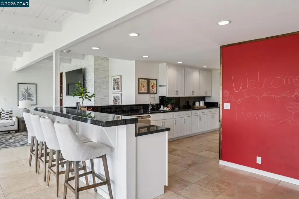 101 Hillcroft Way Walnut Creek CA 94597