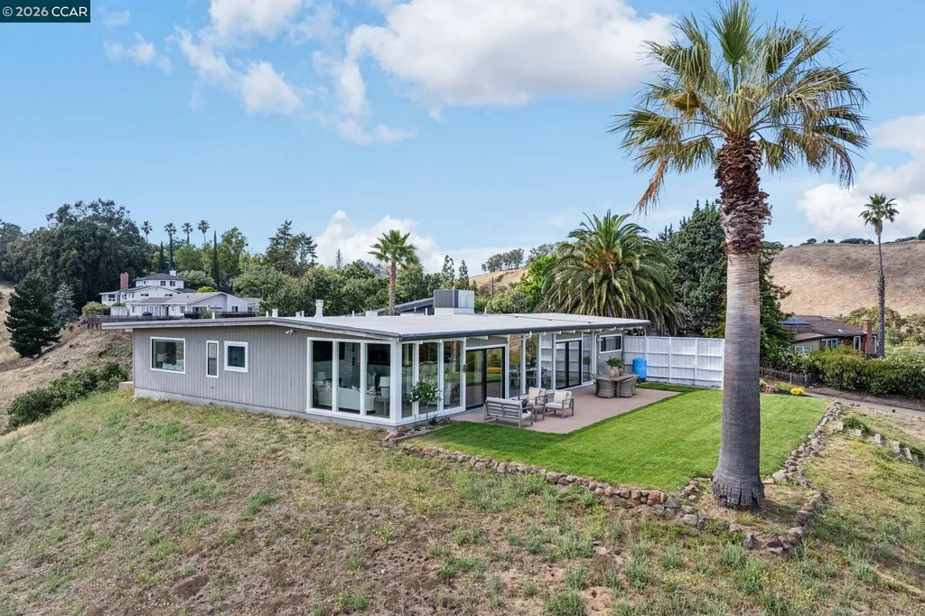101 Hillcroft Way Walnut Creek CA 94597