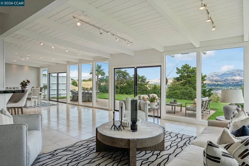 101 Hillcroft Way Walnut Creek CA 94597