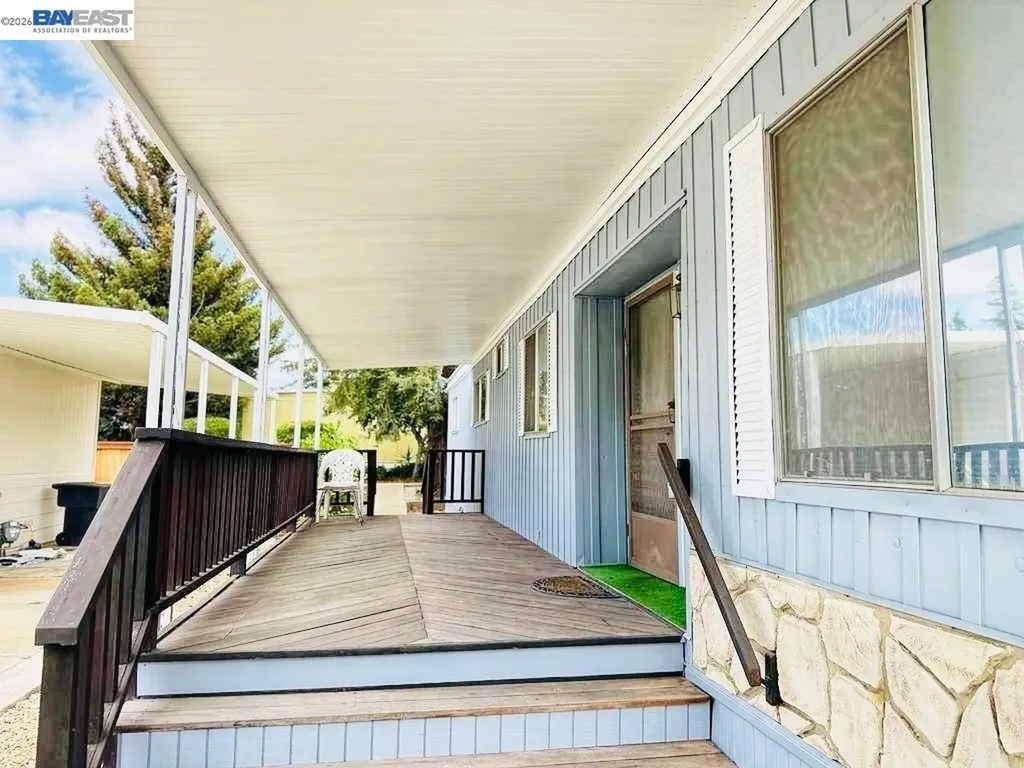 3231 Vineyard Avenue Pleasanton CA 94566