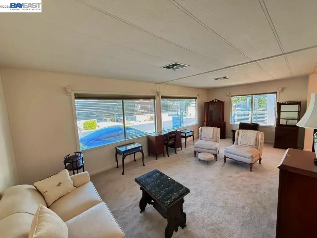 3231 Vineyard Avenue Pleasanton CA 94566