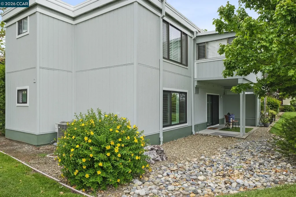 1100 Singinqwood Walnut Creek CA 94595