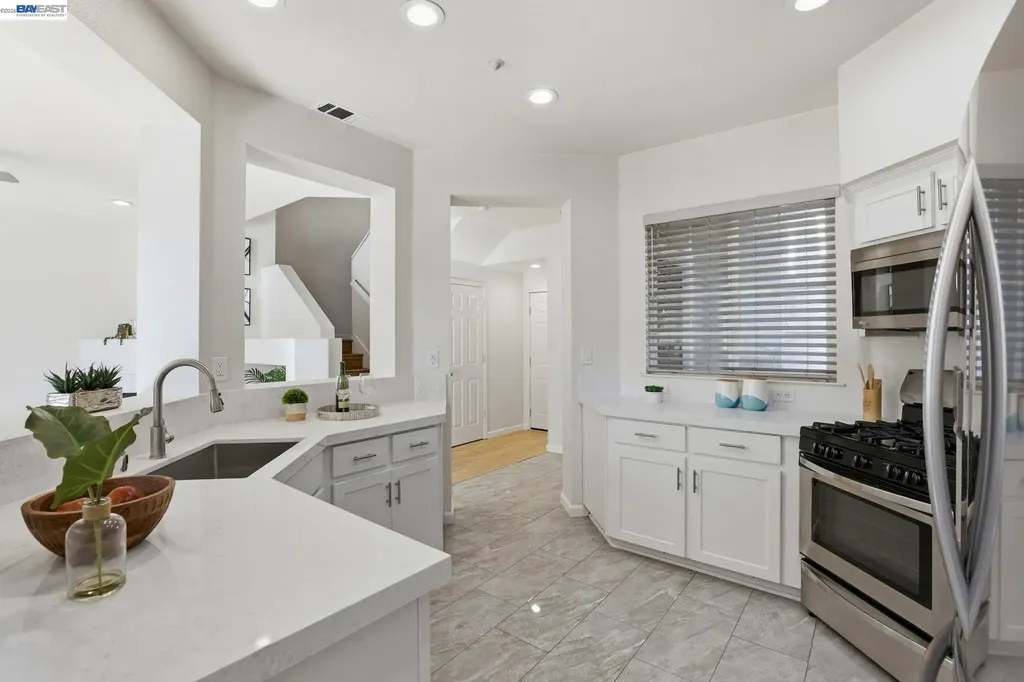 7318 Bower Lane Dublin CA 94568