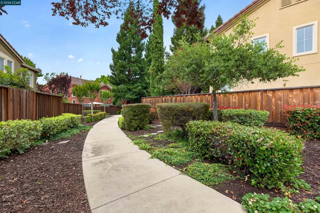 124 Coralflower Lane San Ramon CA 94582