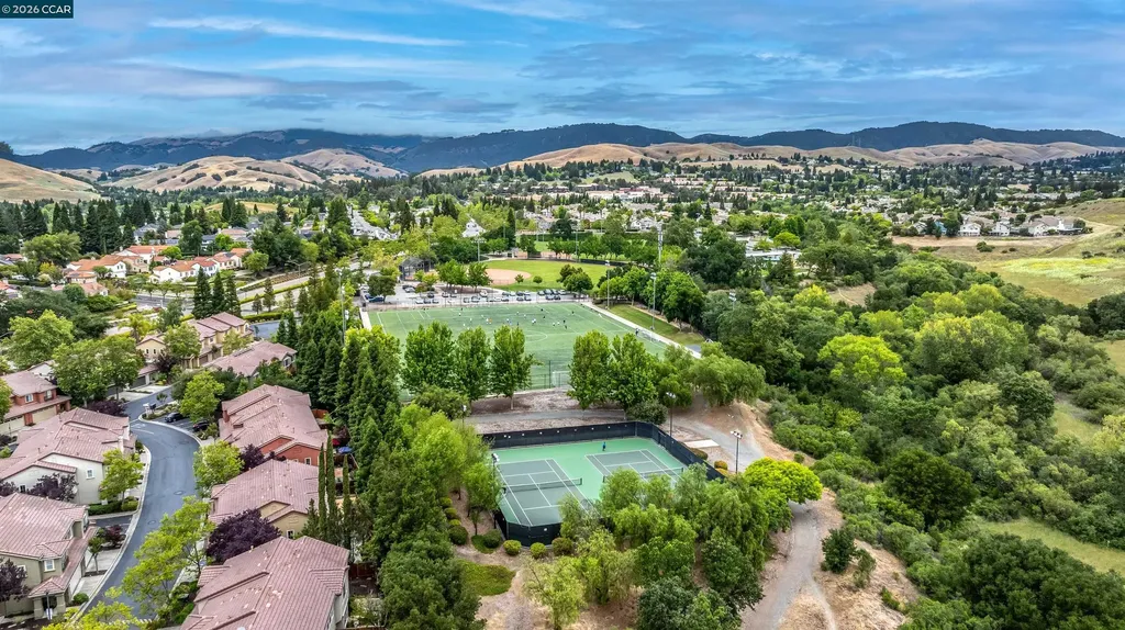124 Coralflower Lane San Ramon CA 94582