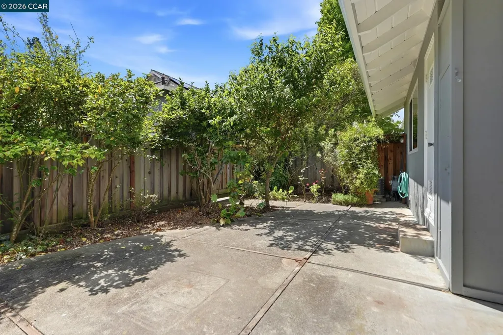 143 Miramonte Drive Moraga CA 94556