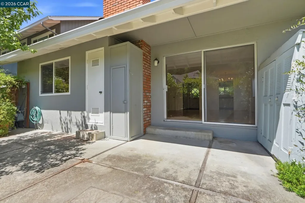 143 Miramonte Drive Moraga CA 94556