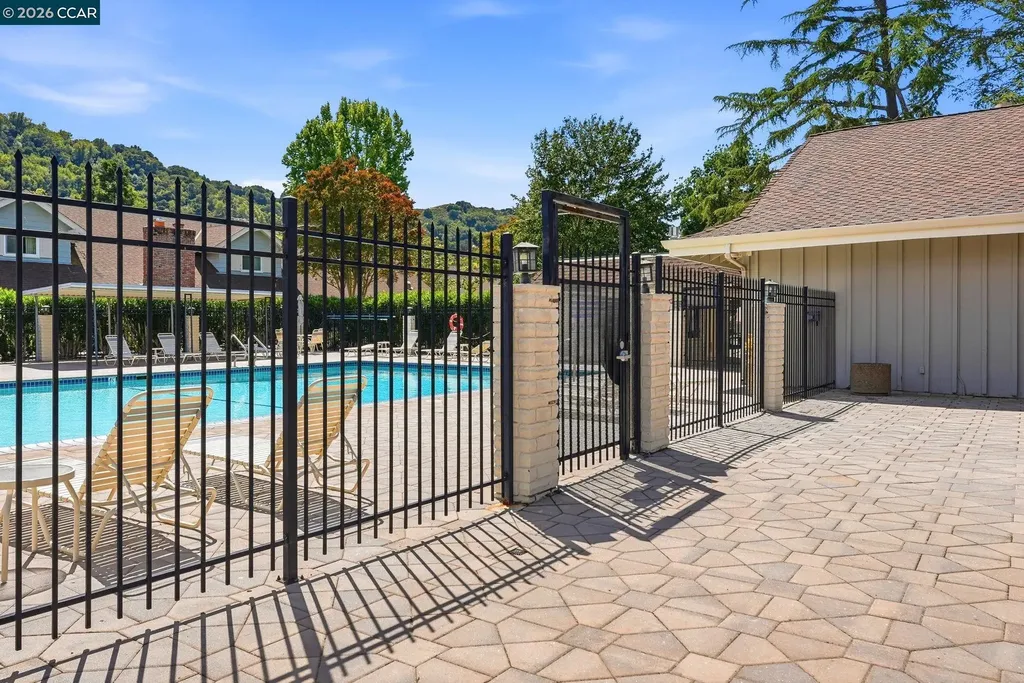 143 Miramonte Drive Moraga CA 94556