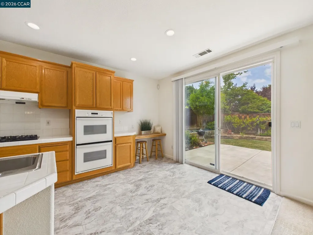 2072 Schell Mountain Way Antioch CA 94531