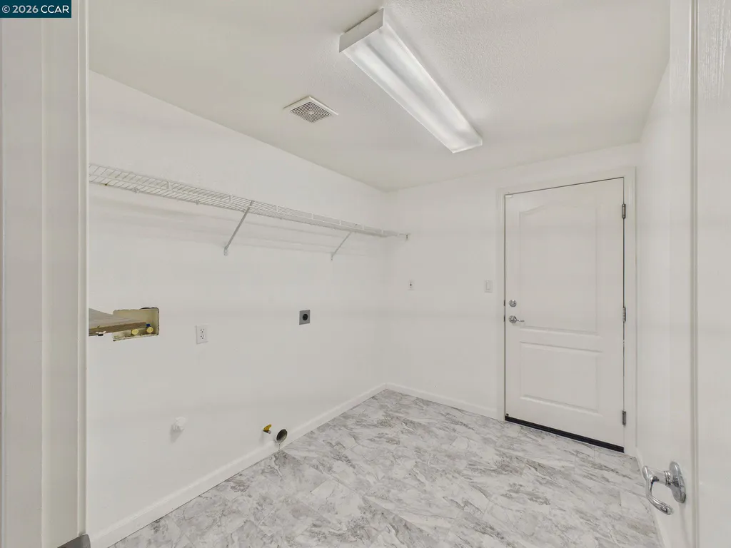 2072 Schell Mountain Way Antioch CA 94531