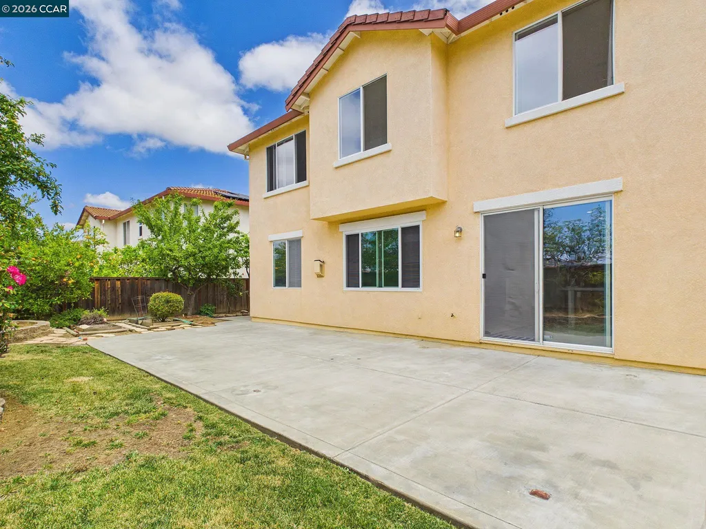 2072 Schell Mountain Way Antioch CA 94531