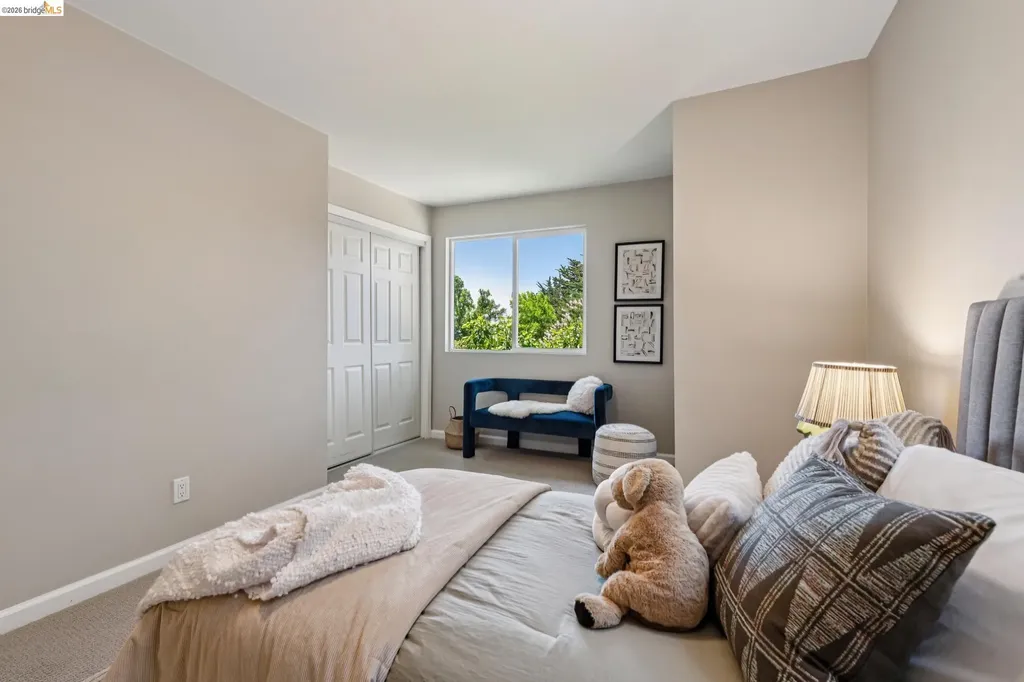 6281 Aspinwall Road Oakland CA 94611