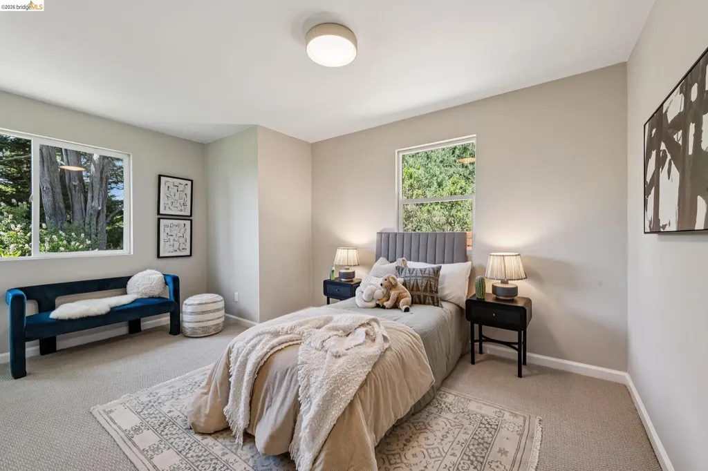 6281 Aspinwall Road Oakland CA 94611