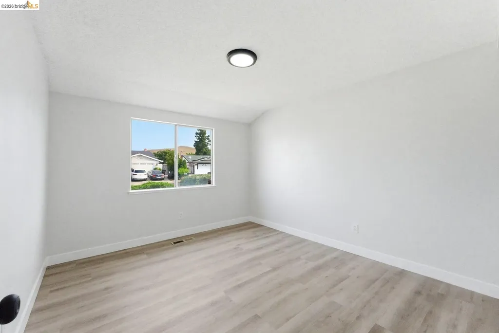 3918 Chatworth Street Pittsburg CA 94565