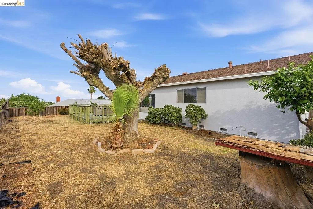3918 Chatworth Street Pittsburg CA 94565