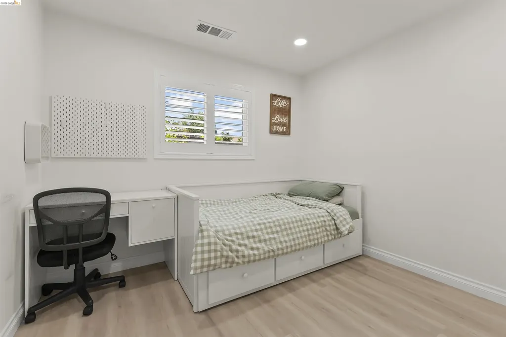 8044 Tamarack Drive Dublin CA 94568