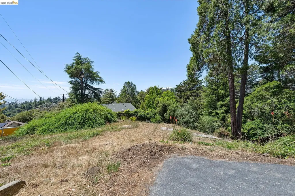 0 Aspinwall Drive Oakland CA 94611