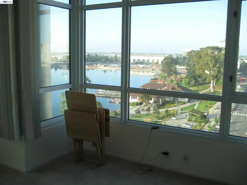 1 Lakeside Drive Oakland CA 94612