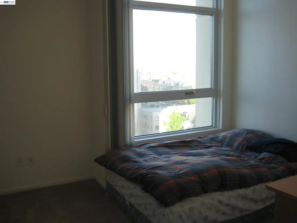 1 Lakeside Drive Oakland CA 94612