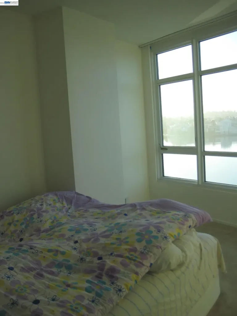 1 Lakeside Drive Oakland CA 94612