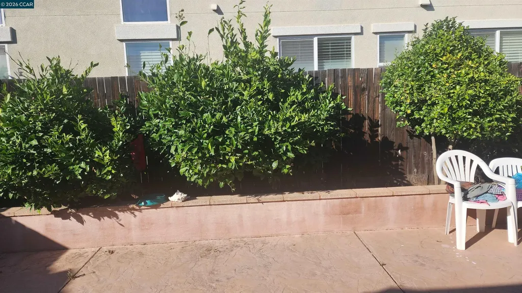 2104 Truman Lane Oakley CA 94561