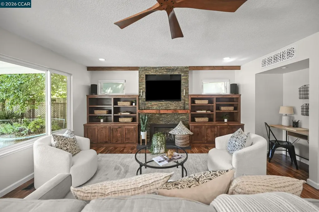 151 Blue Canyon Way Martinez CA 94553