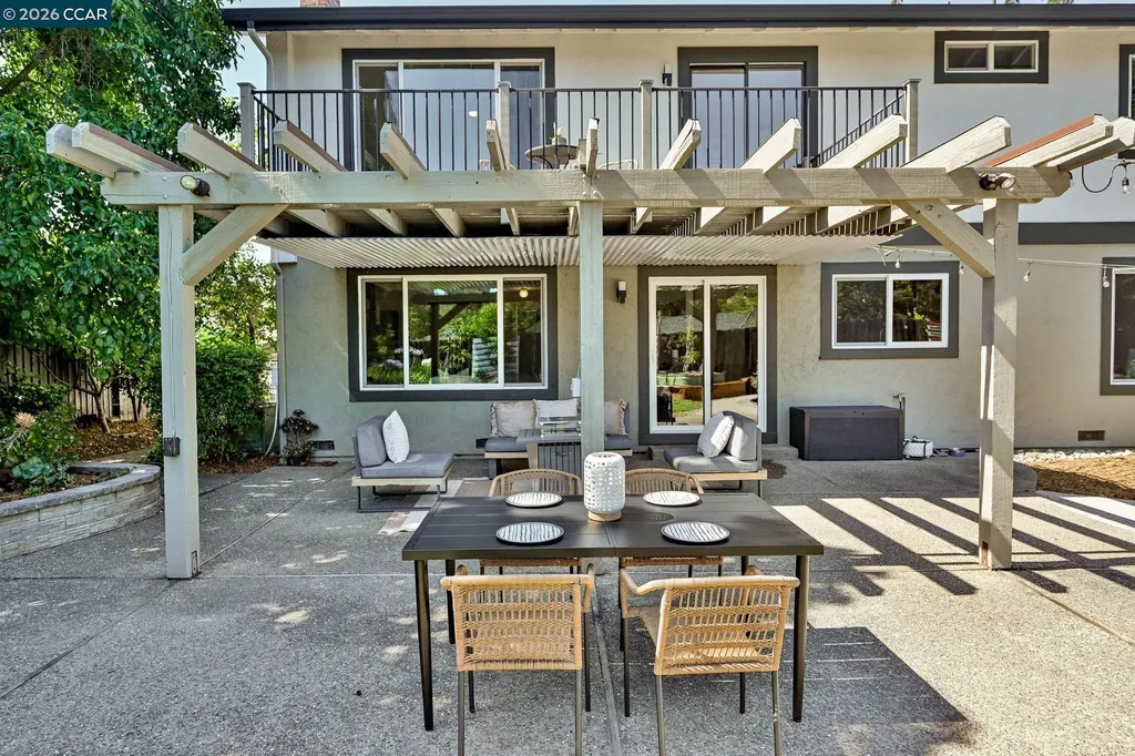 151 Blue Canyon Way Martinez CA 94553