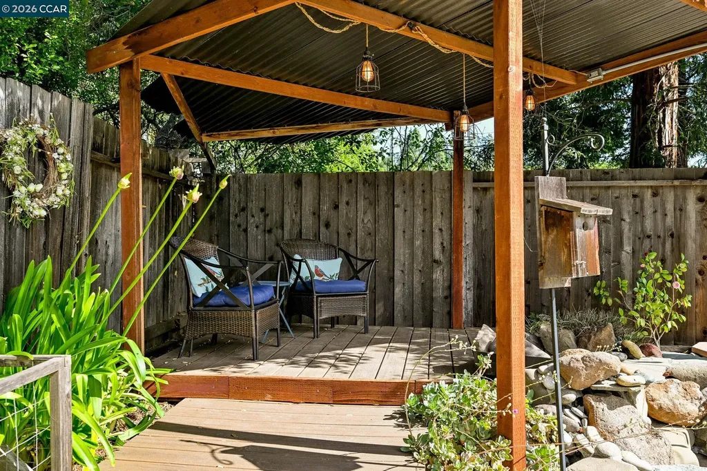 151 Blue Canyon Way Martinez CA 94553