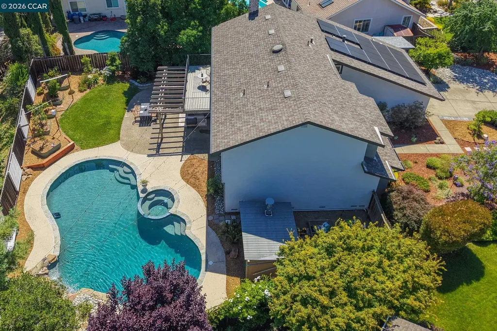 151 Blue Canyon Way Martinez CA 94553