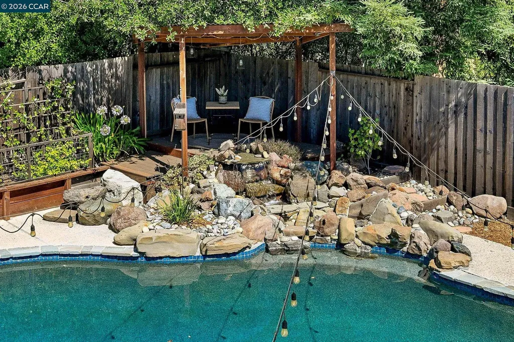 151 Blue Canyon Way Martinez CA 94553