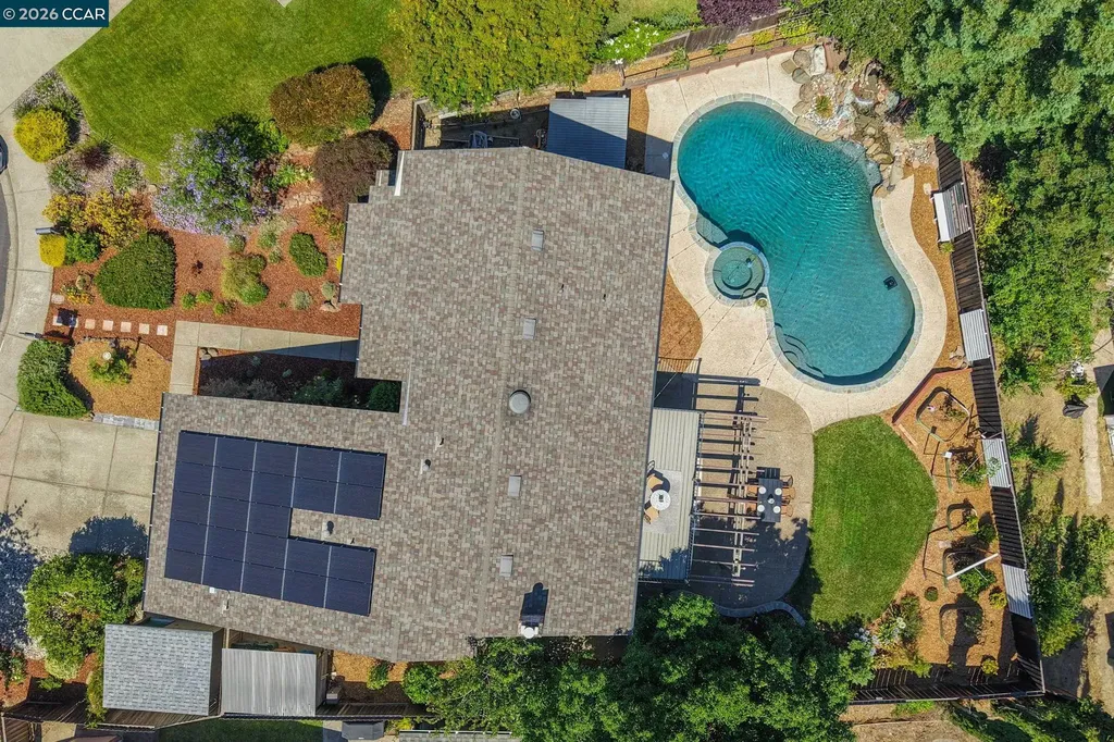 151 Blue Canyon Way Martinez CA 94553