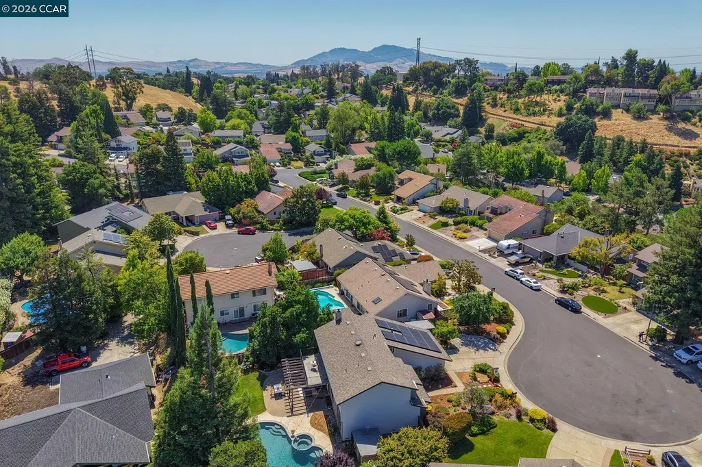151 Blue Canyon Way Martinez CA 94553