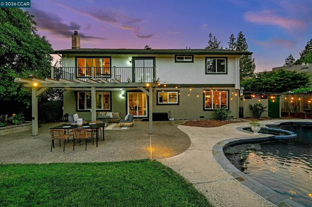 151 Blue Canyon Way Martinez CA 94553
