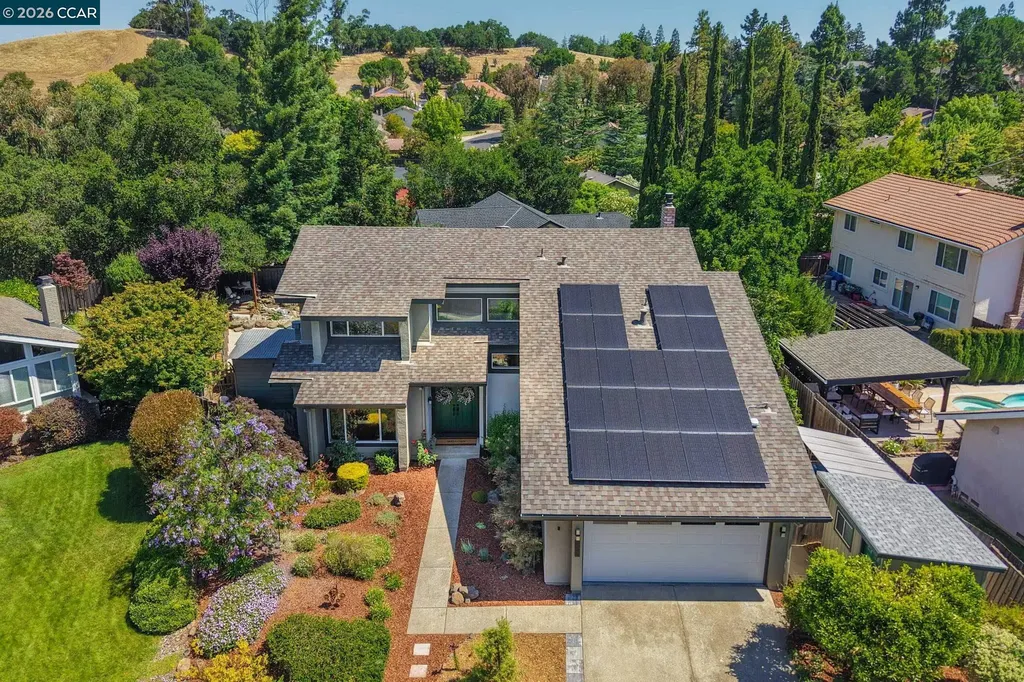 151 Blue Canyon Way Martinez CA 94553