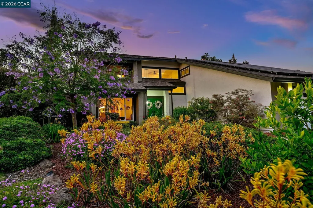 151 Blue Canyon Way Martinez CA 94553