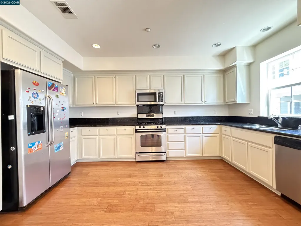 1810 Northshore Drive Richmond CA 94804