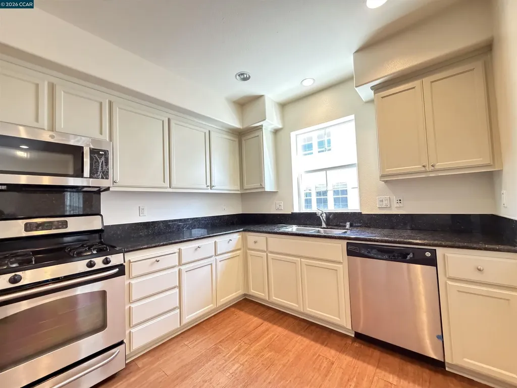 1810 Northshore Drive Richmond CA 94804