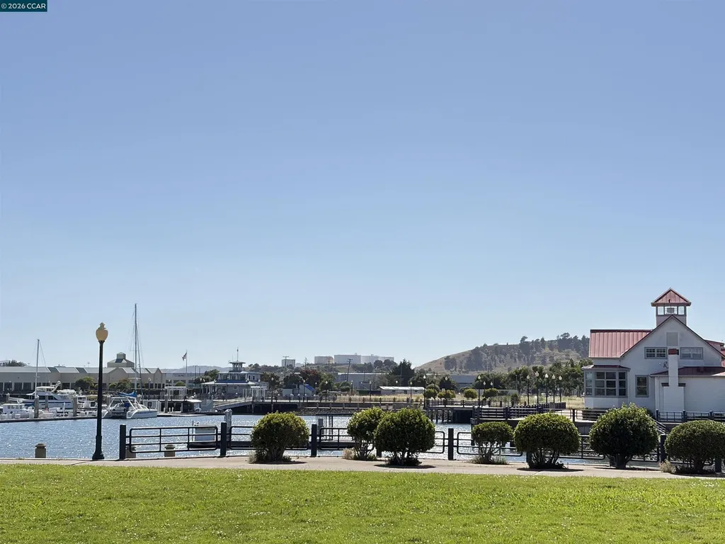 1810 Northshore Drive Richmond CA 94804