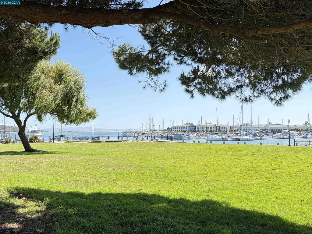 1810 Northshore Drive Richmond CA 94804
