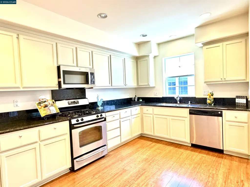 1810 Northshore Drive Richmond CA 94804