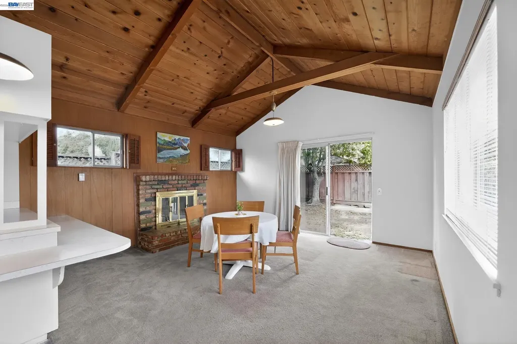 14562 Juniper Street San Leandro CA 94579