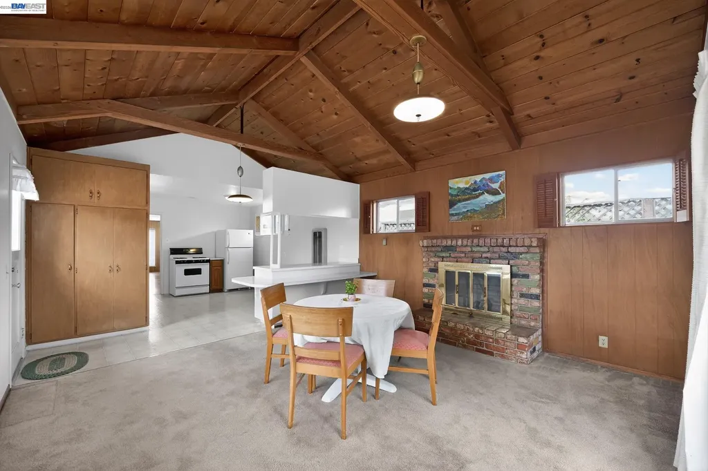 14562 Juniper Street San Leandro CA 94579