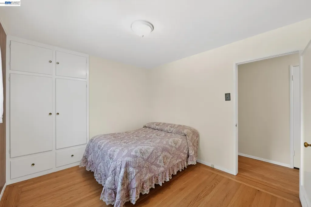 14562 Juniper Street San Leandro CA 94579