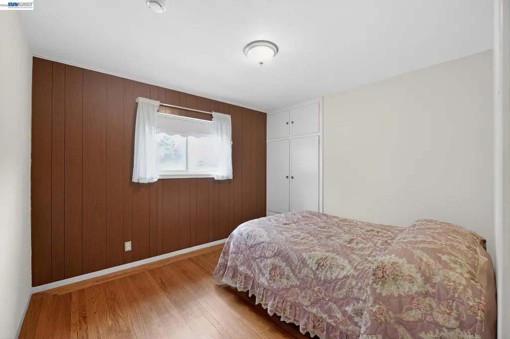 14562 Juniper Street San Leandro CA 94579
