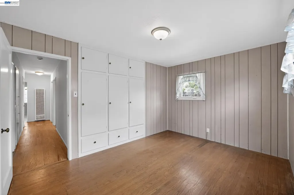 14562 Juniper Street San Leandro CA 94579