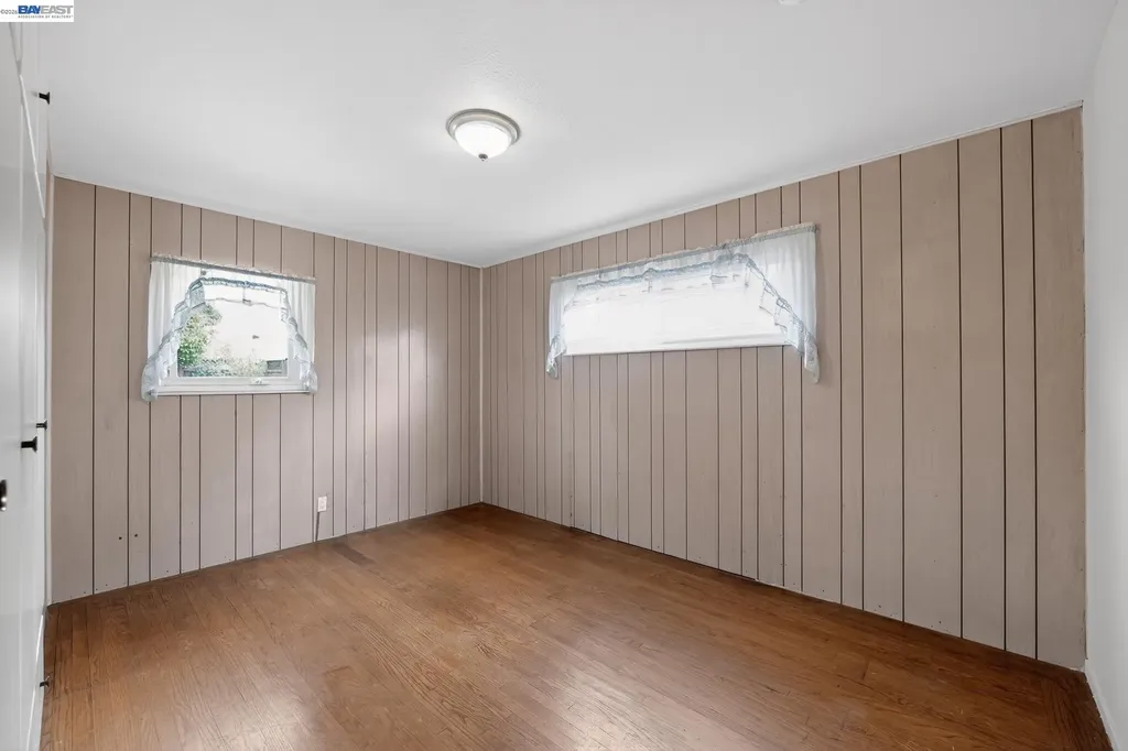 14562 Juniper Street San Leandro CA 94579