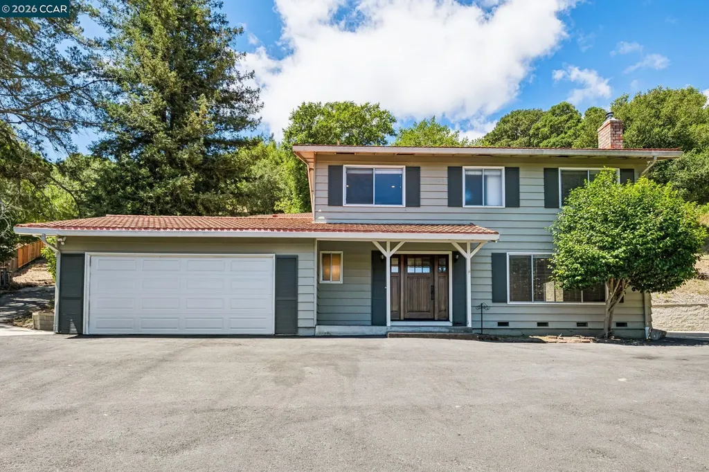 486 Butterfield Place Moraga CA 94556